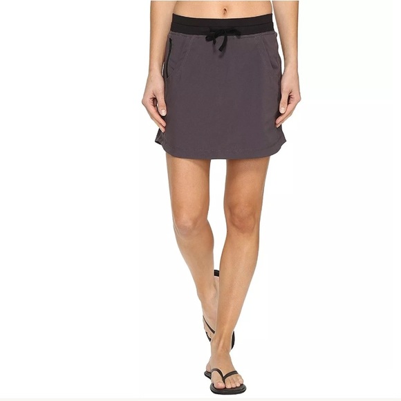 NWT The North Face Women’s Class V Skort - Picture 2 of 5